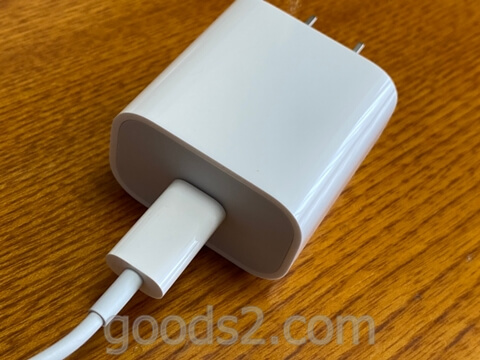 MagSafe充電器の電源アダプター
