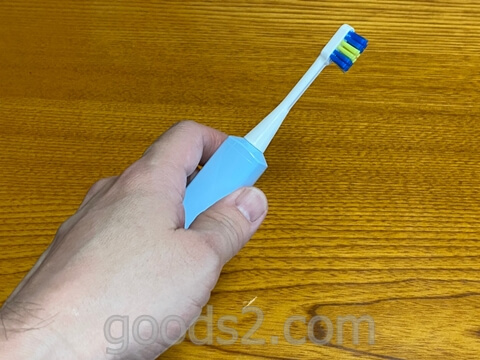 ミニマム こどもハピカセットの替えブラシを付けたところ