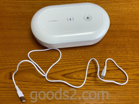 MATECH AirCase UV除菌ケースのUSBケーブル