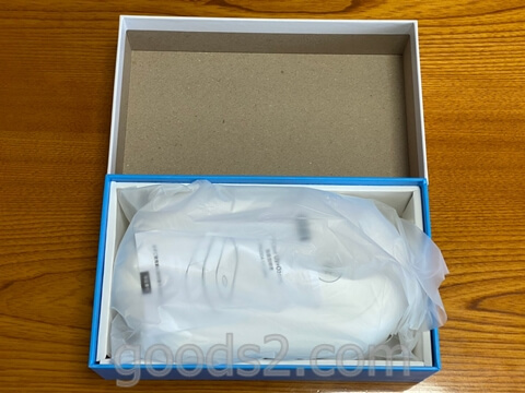 MATECH AirCase UV除菌ケースの外箱を開けたところ