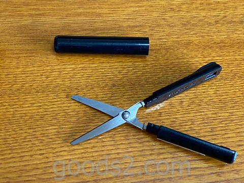 サンスター文具スティッキールはさみとフタ